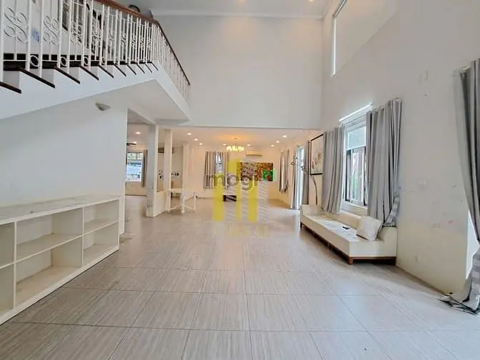 Biệt Thự Sân Vườn 600M2 Giá Chỉ 75 Triệu Gần Cầu Sài Gòn - Cao Cấp