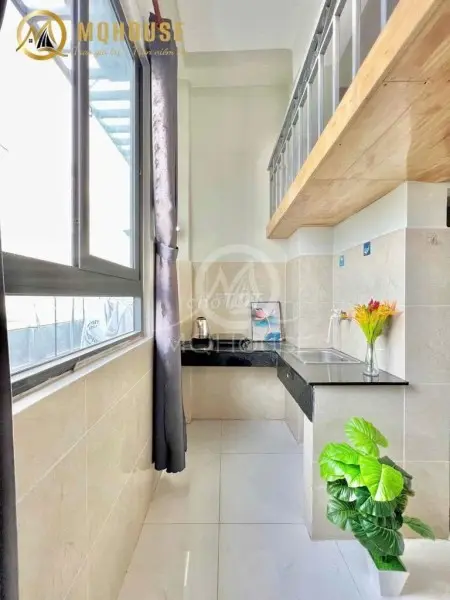 Cho Thuê Phòng Có Gác Cao – Cửa Sổ Trời Siêu To - Thang Máy-Trống Sẵn.