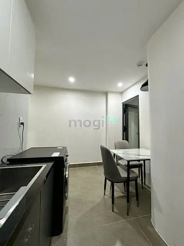 Căn Hộ Chung Cư Mini 1 Phòng Ngủ Cửa Sổ Thoáng 35M2 Gần Chợ Bà Chiểu