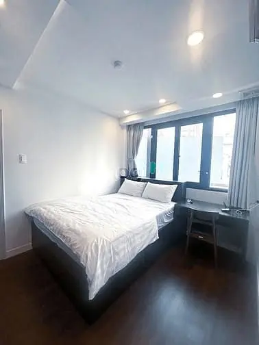 Căn Hộ Chung Cư Mini 1 Phòng Ngủ 50M2 Ban Công Lớn Gần Vòng Xoay