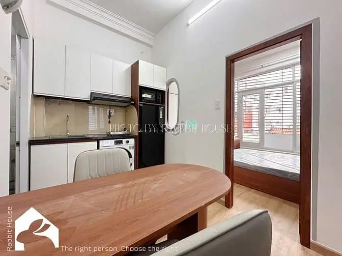 Căn Hộ Chung Cư Mini 1 Phòng Ngủ Ban Công Gần Công Viên Lê Văn Tám