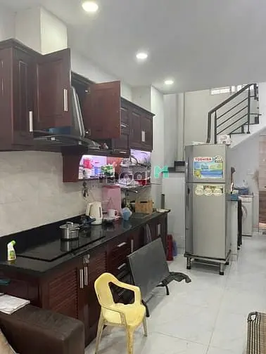 Cho Thuê Nhà Nguyễn Cảnh Chân Quận 1