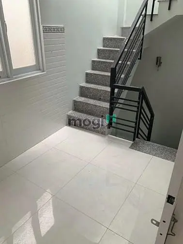 Nhà Cho Thuê: 168/2D Tân Thành Q5, (3.7X11M), 10Tr