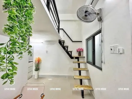 Cho Thuê Phòng Có Gác Ở Tân Phú - Cửa Sổ 30M2 Ngay Aeon Tân Phú