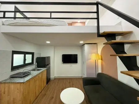 Phòng Trọ Có Gác Full Nội Thất Mới 100% Gần Q1, Q3 25M2 Cửa Sổ Trời Thoáng Tại Hoàng Diệu, Phú Nhuận