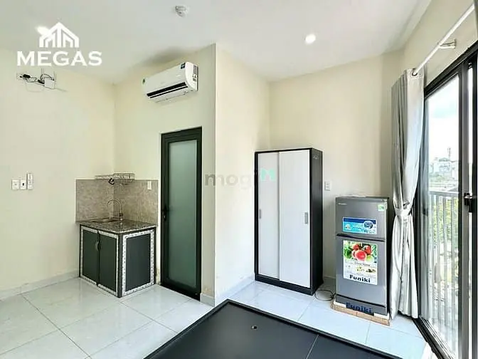 Cho Thuê Căn Hộ Dịch Vụ Full Nội Thất Ngay Lê Văn Việt