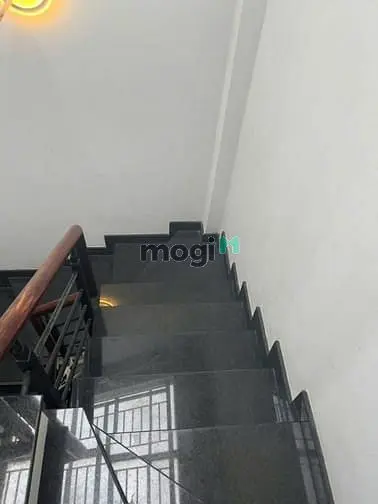 Cho Thuê Nhà Nguyễn Cảnh Chân Quận 1