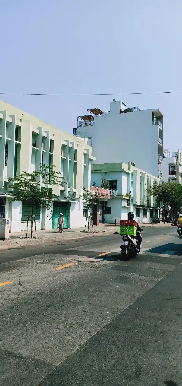 Mặt Tiền Cô Bắc – Liền Kề Dự Án Căn Hộ Cao Cấp Grand Manhattan, Dt 4.45X19, Giá 24 Tỷ Tl