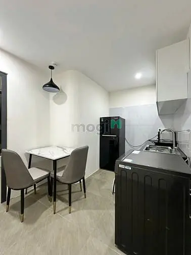 Căn Hộ Chung Cư Mini 1 Phòng Ngủ Cửa Sổ Thoáng 35M2 Gần Chợ Bà Chiểu