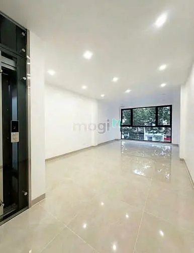 Cho Thuê Nhà 174A Nguyễn Thiện Thuật, Quận 3.