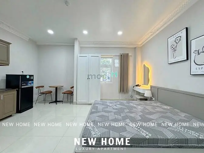 Studio Full Nội Thất Cao Cấp Cửa Sổ View Công Viên Quận 10