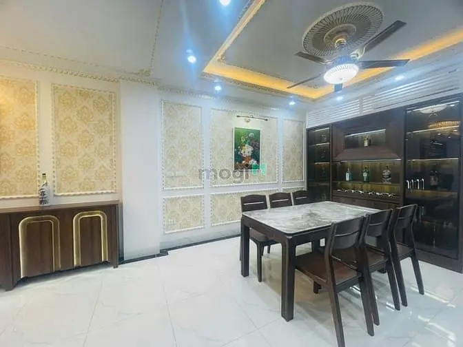 Võ Chí Công – Cầu Giấy – 61 M2 – 6 Tầng – Mt 5.5 M – Giá 14.5 Tỷ.