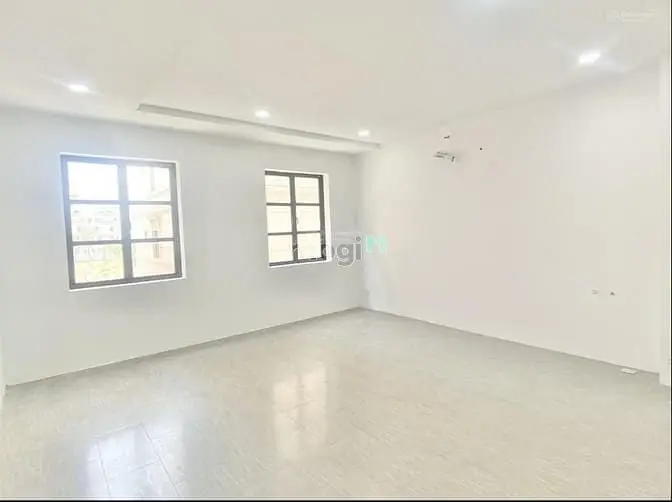 Cho Thuê Căn Mt Gần Góc Phó Đức Chính Nguyễn Công Trứ, Quận 1