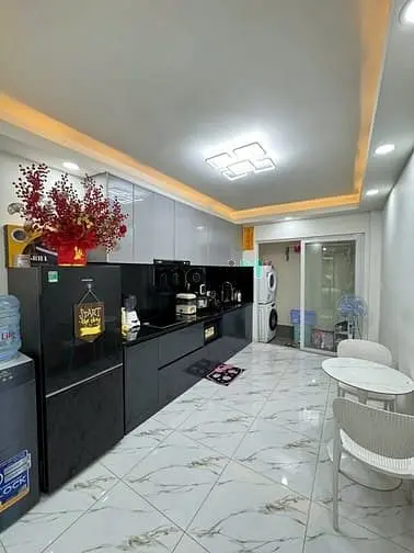 ⭐️ Nhà 4 Tầng Phan Đình Phùng, P1, Phú Nhuận 💰 Giá: 2 Y69 Tương Lượ