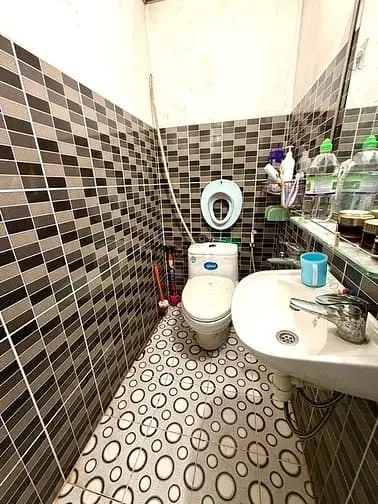 Bán Nhà 2 Mặt Hẽm 2 Tầng 2Pn Giáp Tân Phú Hẽm Rộng 49M2 Chỉ 3,99 Tỷ