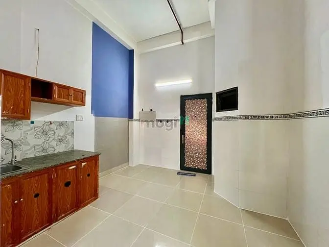 Cho Thuê Căn Hộ Dịch Vụ Full Nội Thất Ngay Lê Văn Việt