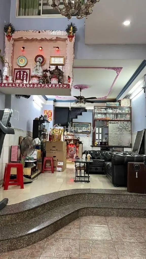 Bán Nhà Lạc Long Quân, 4 Tầng , 3.7 X 11.5 , Hẻm 4M, Nhỉnh 7 Tỷ.