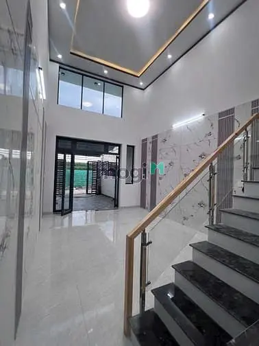 Chính Chủ Bán Nhà Gác Lững Hoàn Thiện Ngay Sau Khu Hành Chính Xã Bình