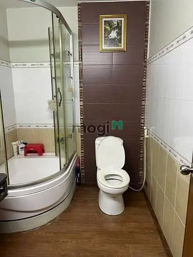 Hxh 8M Lê Sát, 100M2, 4X25, 4 Tầng 5Pn + Gara Ô Tô, Chỉ 10.7 Tỷ, Ở Nga