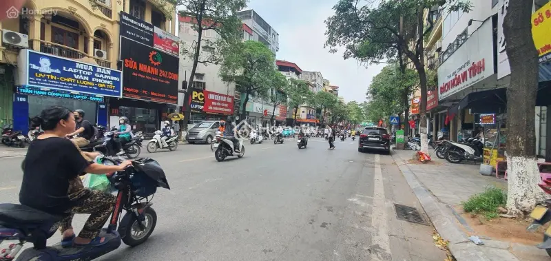 Bán Tòa Nhà Văn Phòng Mặt Phố Quận Hai Bà Trưng 460M X 9 Tầng X Mt 15M Giá Chào 280 Tỷ