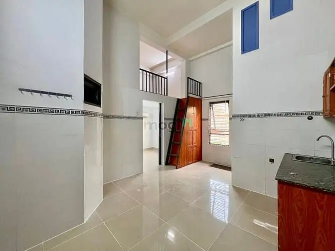 Cho Thuê Căn Hộ Dịch Vụ Full Nội Thất Ngay Lê Văn Việt