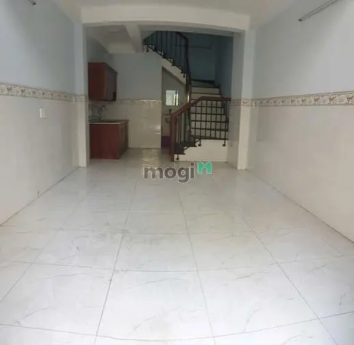 Nhà Cho Thuê: 341C Lạc Long Quân Q11, (3.6X10M 3L 3Pn 4Wc)