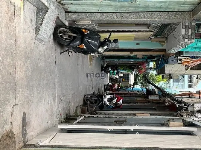 Chính Chủ Bán Nhà Nguyễn Tiểu La Q.10 - 4,4M X 8,6M Giá Chỉ 5,25 Tỉ