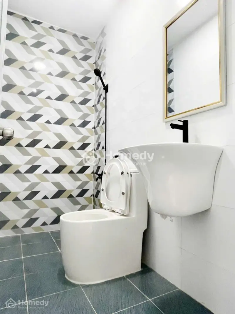 Bán Nhà Gần Vpcc Long Hòa , 1 Trệt 1 Lầu Diện Tích 100M2 Chỉ Với 1,65 Tỷ