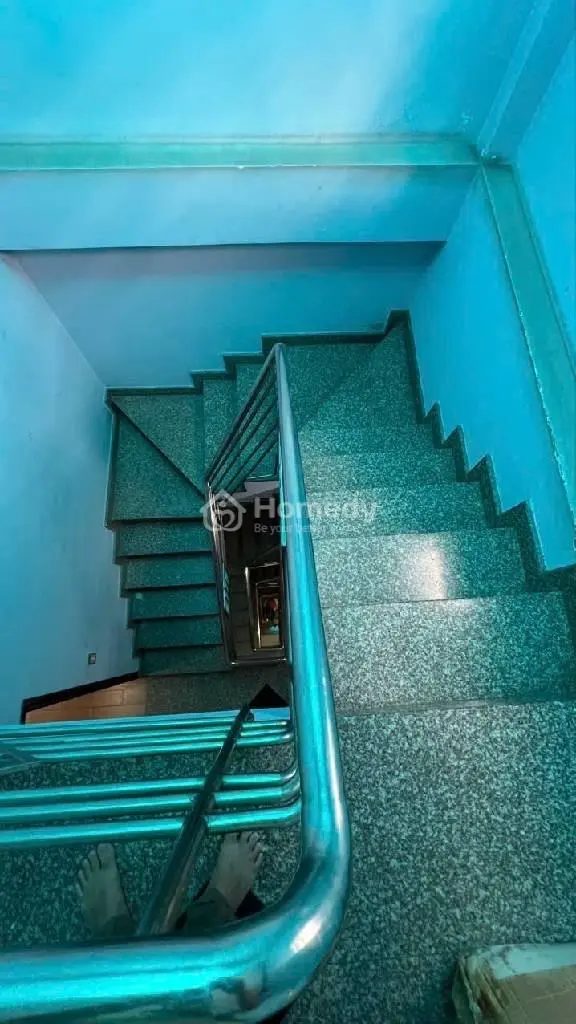 Bán Nhà Lạc Long Quân, 4 Tầng , 3.7 X 11.5 , Hẻm 4M, Nhỉnh 7 Tỷ.