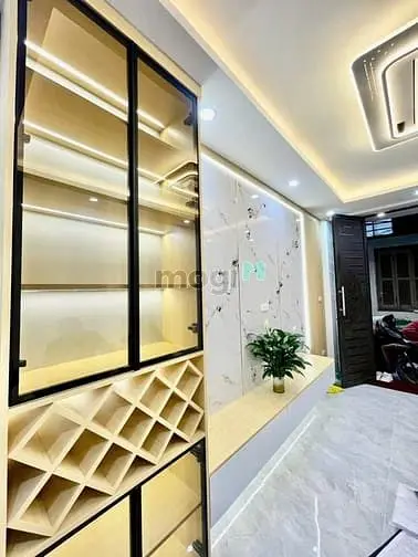 Nhà Đẹp Ngõ Tôn Thất Tùng, Giá 7.68 Tỷ, 28M2X4T, Ở Luôn