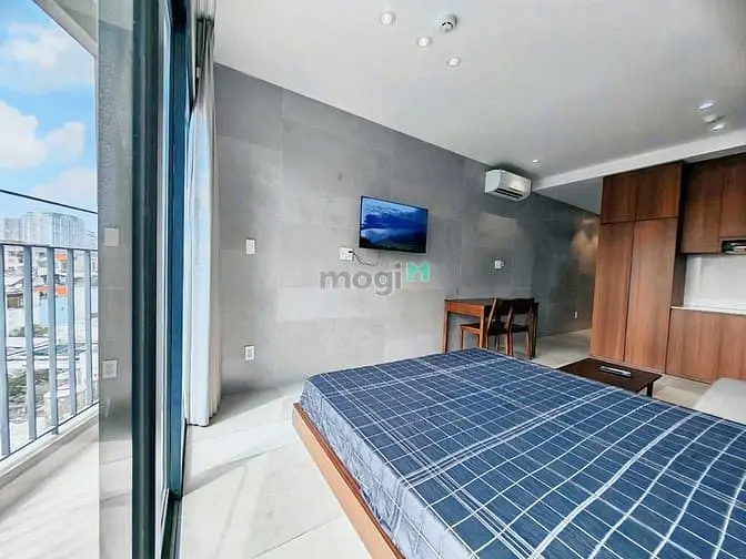 Studio Hiện Đại_Ban Công Thoáng_Mg Riêng_Tiện Di Chuyển Sân Bay