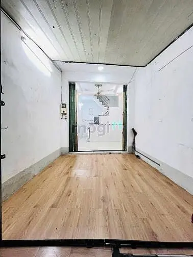 Căn Hiếm Quận 8 45M² Hẻm Xe Tải Nhỉnh 5 Tỷ Nhà Tầm Trung Vị Trí Vip