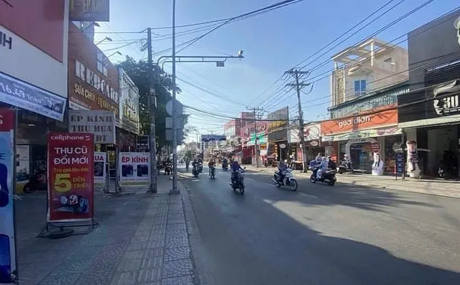 Hơn 18Tỷ Có Mtkd 4Lầu Sầm Uất Nguyễn Ảnh Thủ Q12 Ngang 5M 155M2 Kd Tốt