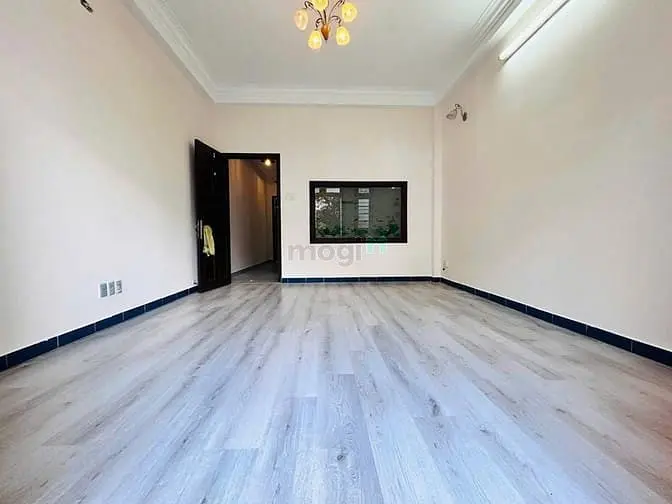 Cho Thuê Nhà Nguyên Căn Mặt Tiền Trung Tâm Quận 3