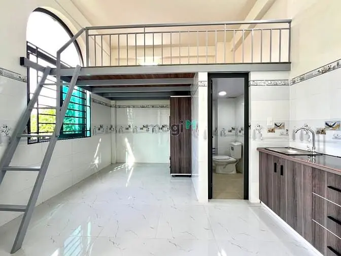 Cho Thuê Căn Hộ Dịch Vụ Full Nội Thất Ngay Cao Đẳng Công Thương