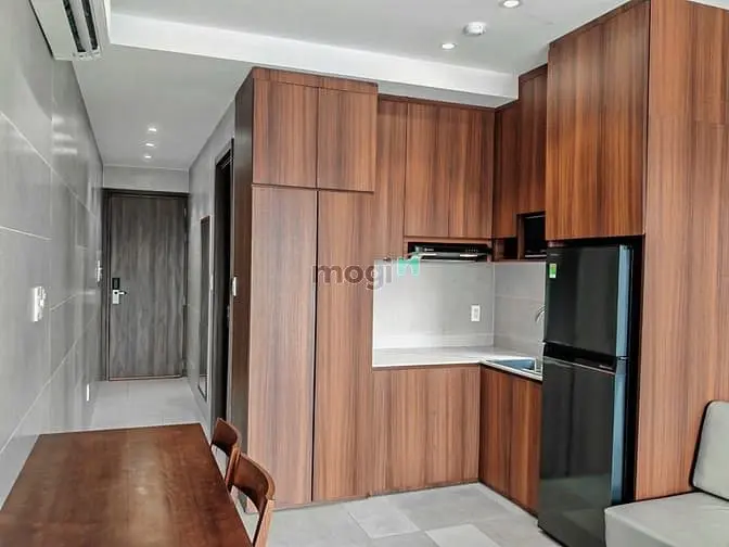 Studio Hiện Đại_Ban Công Thoáng_Mg Riêng_Tiện Di Chuyển Sân Bay