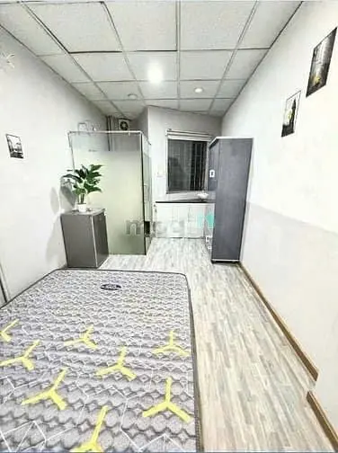 Nhà Cho Thuê: Mt Số: 420 Sư Vạn Hạnh Q10, (3X12M 3L 6Pn 6Pn)