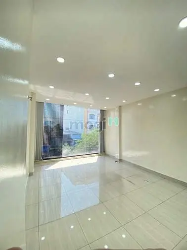 Nhà Cho Thuê: Mt Lê Đại Hành Q11, (4X13M 3L Dài Suốt), Kd Tự Do