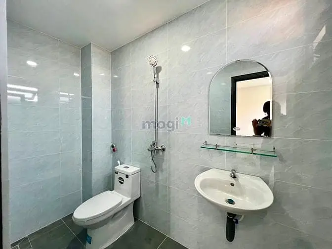 Cho Thuê Căn Hộ Dịch Vụ Full Nội Thất Ngay Đỗ Xuân Hợp