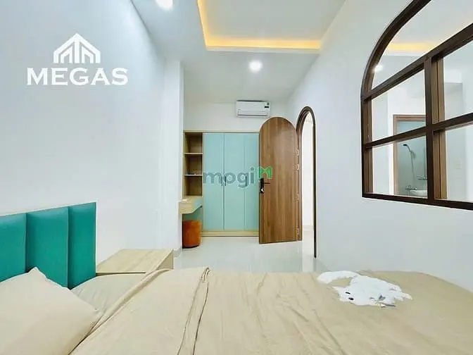 Căn Hộ Dịch Vụ Mới Xây Full Tiện Nghi An Ninh Ngay Chợ Hoàng Hoa Thám