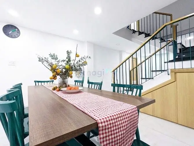 Cho Thuê Nhà Nguyên Căn Trung Tâm Quận 1, Dt Ngang 4X17M, Giá Chỉ 25 T