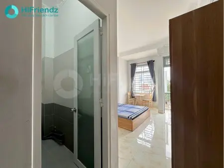 Cho Thuê Phòng Full Nội Thất Máy Giặt Riêng, Ban Công View Thoáng, Ngay Gần Cầu Sg
