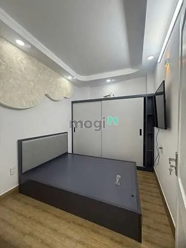 Nhà Tô Hiệu Tân Phú - Hẻm Xe Hơi Thông - 3 Tầng - Giáp Hòa Bình