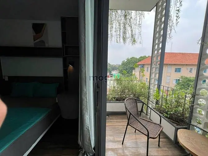 Căn Hộ Chung Cư Mini 30M2 Ban Công Thoáng Mát Gần Vòng Xoay Dân Chủ
