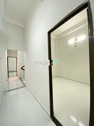 Nhà Cho Thuê: 440/5D Lạc Long Quân Q11, (4X16M 3L 5Pn 5Wc)