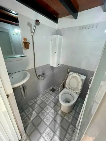 Cho Thuê Phòng Duplex Cửa Sổ Trời - Ngay Chu Văn An - Bùi Đình Tuý - Bến Xe Miền Đồng - Gần Đh Hiu