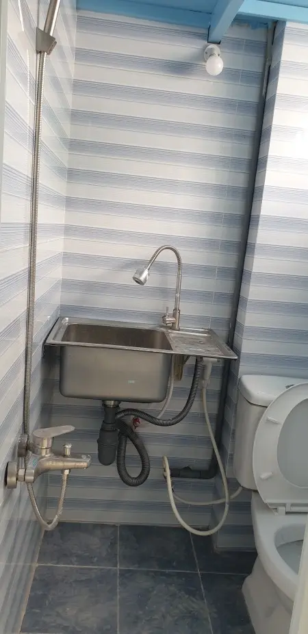 Phòng Lầu 4, Thang Máy, Gác, Cửa Sổ, Nhiều Tiện Ích, Lê Lai P3 Gò Vấp Tphcm