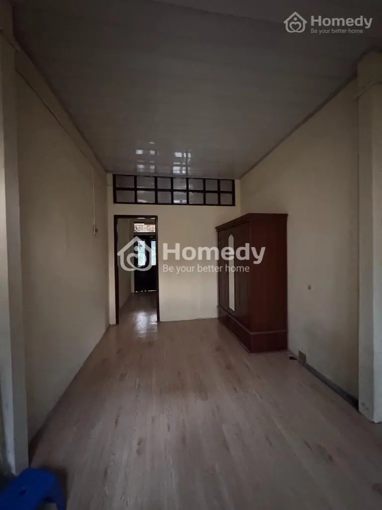 Bán Nhà Mặt Phố Đường Bưởi, Ba Đình, Vỉa Hè Rộng, 32M2 X 2 Tầng, Vuông Vắn, 9,5 Tỷ!