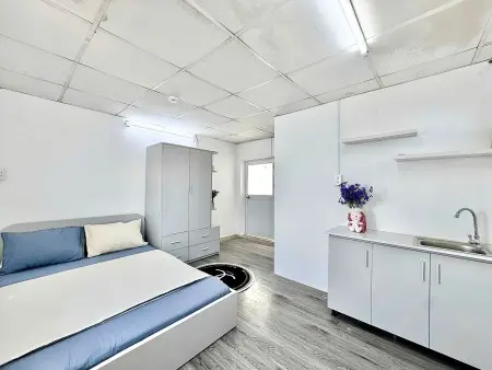 Cho Thuê Phòng Cửa Sổ Trời - Mới 100% - Nội Thất Cơ Bản - Ngay Chợ Bà Chiểu - Mặt Tiền Vũ Tùng