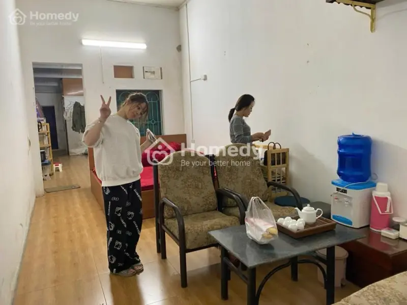 Căn Hộ Tập Thể Ngõ 120 Hoàng Quốc Việt : 40M - 2,6Tỷ